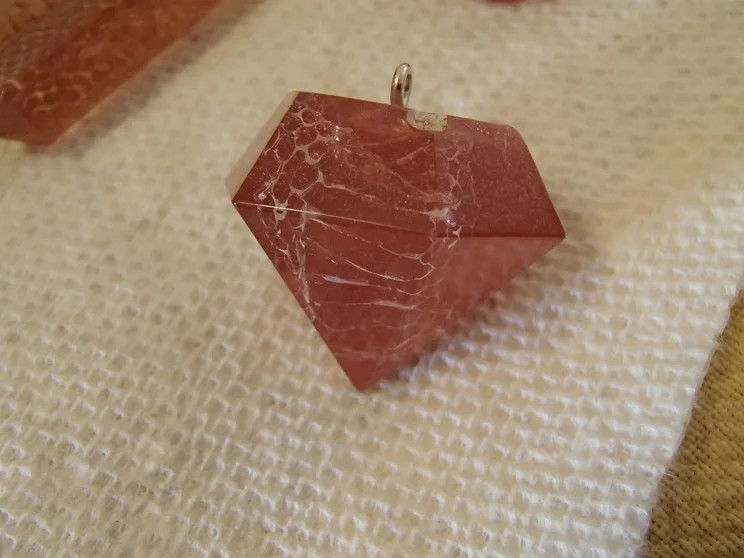Resin Gem Jewelry: Hobbes Line — image 3